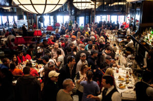 Restaurant that is busy